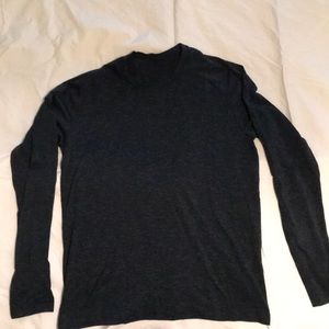 Lululemon long sleeve shirt medium, blue and green